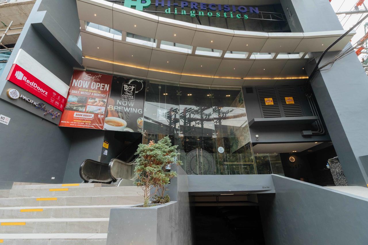 Reddoorz Premium Near Ust Hospital Otel Manila Dış mekan fotoğraf