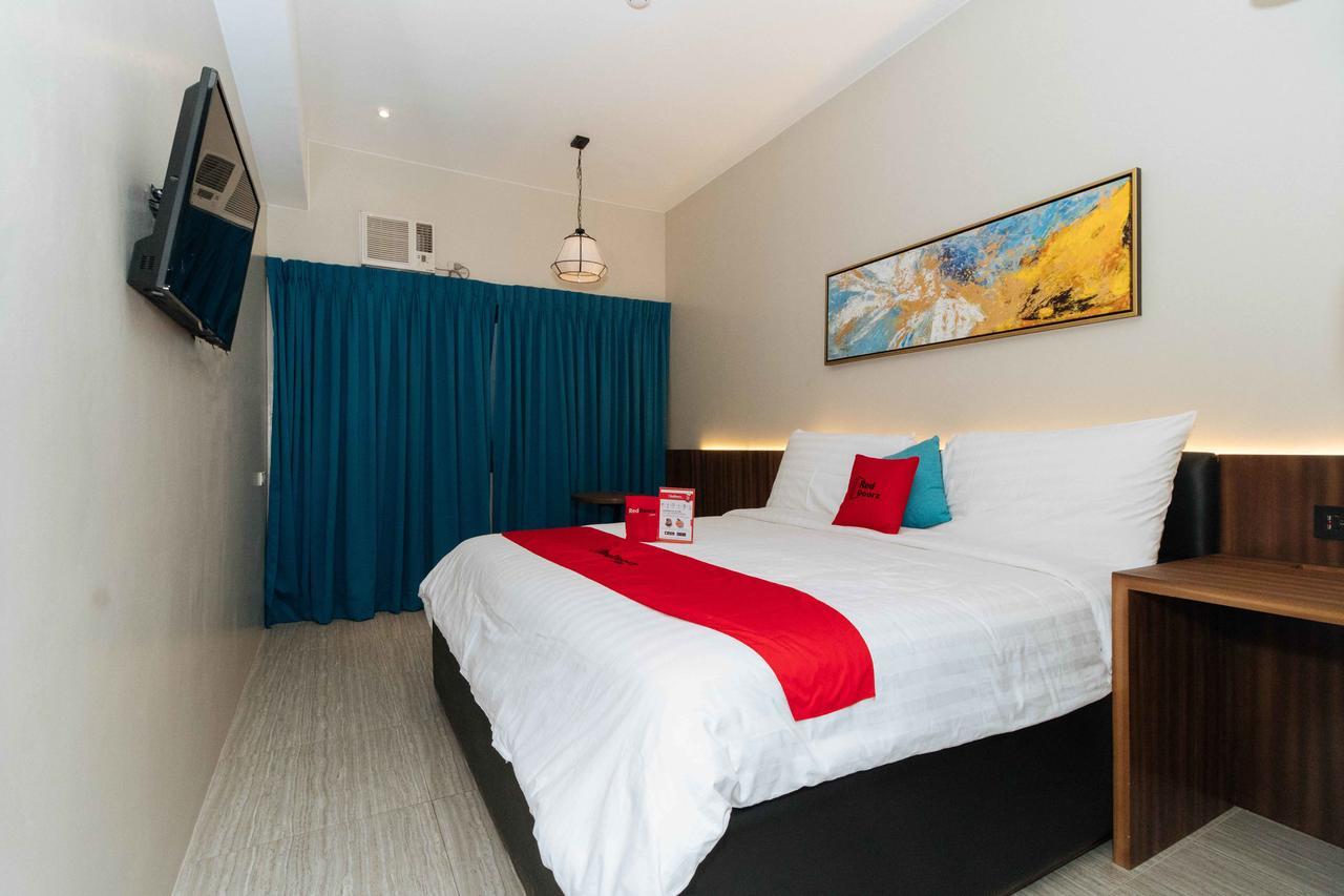 Reddoorz Premium Near Ust Hospital Otel Manila Dış mekan fotoğraf