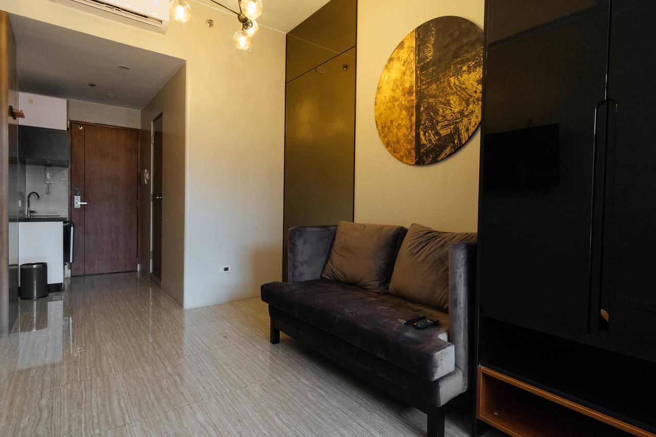 Reddoorz Premium Near Ust Hospital Otel Manila Dış mekan fotoğraf